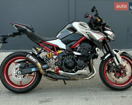Кавасаки Z900, объемом двигателя 0.9 л и пробегом 41 тыс. км за 10700 $, фото 7 на Automoto.ua