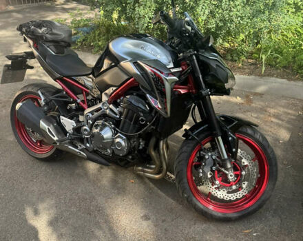 Серый Кавасаки Z900, объемом двигателя 0.9 л и пробегом 9 тыс. км за 9950 $, фото 14 на Automoto.ua