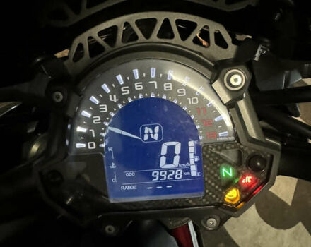 Серый Кавасаки Z900, объемом двигателя 0.9 л и пробегом 9 тыс. км за 9950 $, фото 13 на Automoto.ua