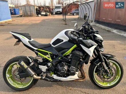 Кавасакі Z900 2021 у Києві на Automoto.ua Зелений Кавасакі Z900, об'ємом двигуна 0.95 л та пробігом 21 тис. км за 10800 $, фото 1 на Automoto.ua
