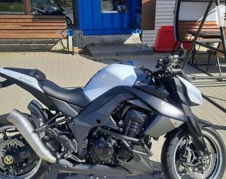 Белый Кавасаки Z 1000, объемом двигателя 0 л и пробегом 30 тыс. км за 9000 $, фото 3 на Automoto.ua