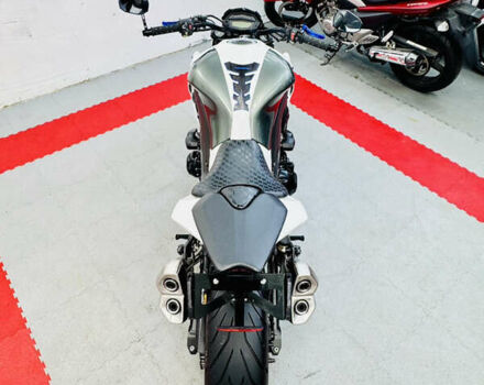 Белый Кавасаки Z 1000, объемом двигателя 1 л и пробегом 16 тыс. км за 12500 $, фото 5 на Automoto.ua