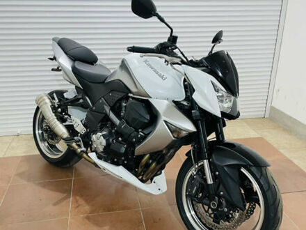 Кавасакі Z 1000 2010 у Києві на Automoto.ua Білий Кавасакі Z 1000, об'ємом двигуна 1 л та пробігом 44 тис. км за 7300 $, фото 1 на Automoto.ua