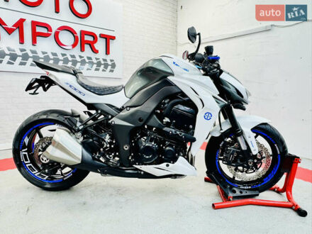 Белый Кавасаки Z 1000, объемом двигателя 1 л и пробегом 16 тыс. км за 12500 $, фото 1 на Automoto.ua