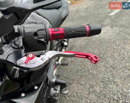 Чорний Кавасакі Z 1000, об'ємом двигуна 1 л та пробігом 28 тис. км за 7750 $, фото 10 на Automoto.ua