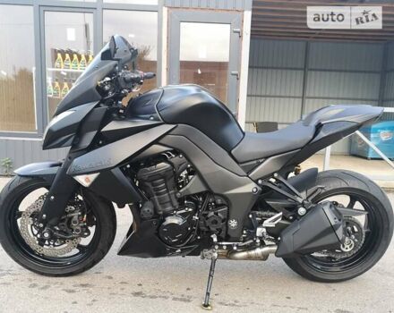 Черный Кавасаки Z 1000, объемом двигателя 1 л и пробегом 14 тыс. км за 9449 $, фото 6 на Automoto.ua
