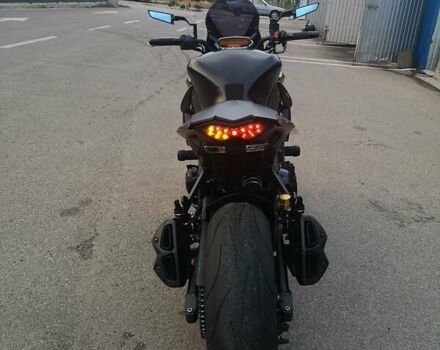 Черный Кавасаки Z 1000, объемом двигателя 1 л и пробегом 14 тыс. км за 9449 $, фото 4 на Automoto.ua