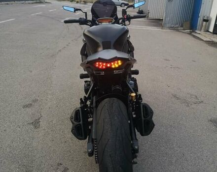 Черный Кавасаки Z 1000, объемом двигателя 1 л и пробегом 14 тыс. км за 9449 $, фото 2 на Automoto.ua