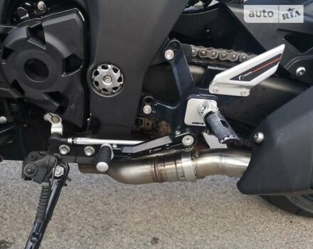 Черный Кавасаки Z 1000, объемом двигателя 1 л и пробегом 14 тыс. км за 9449 $, фото 12 на Automoto.ua