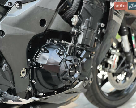Черный Кавасаки Z 1000, объемом двигателя 1.04 л и пробегом 17 тыс. км за 10999 $, фото 27 на Automoto.ua