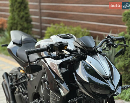 Черный Кавасаки Z 1000, объемом двигателя 1.04 л и пробегом 17 тыс. км за 10999 $, фото 30 на Automoto.ua