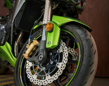 Кавасакі Z 1000, об'ємом двигуна 1 л та пробігом 16 тис. км за 12500 $, фото 13 на Automoto.ua