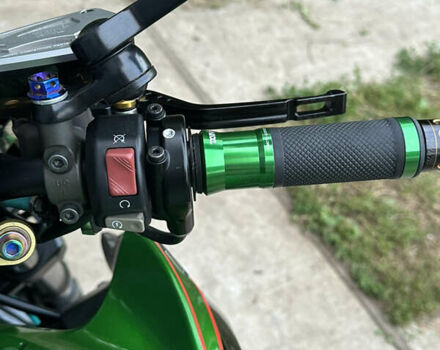 Кавасаки Z 1000, объемом двигателя 1 л и пробегом 17 тыс. км за 11400 $, фото 9 на Automoto.ua