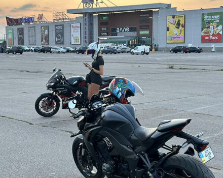 Кавасаки Z 1000, объемом двигателя 1 л и пробегом 19 тыс. км за 12000 $, фото 1 на Automoto.ua