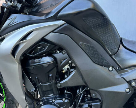 Кавасаки Z 1000, объемом двигателя 1 л и пробегом 29 тыс. км за 11400 $, фото 12 на Automoto.ua