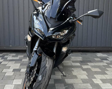 Черный Кавасаки Z 1000SX, объемом двигателя 1 л и пробегом 10 тыс. км за 13500 $, фото 7 на Automoto.ua
