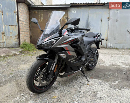 Кавасакі Z 1000SX 2024 у Києві на Automoto.ua Чорний Кавасакі Z 1000SX, об'ємом двигуна 1 л та пробігом 2 тис. км за 14700 $, фото 3 на Automoto.ua