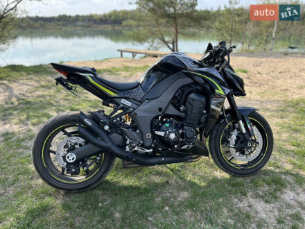 Кавасаки Z 1000SX 2016 в Житомире на Automoto.ua Черный Кавасаки Z 1000SX, объемом двигателя 1.04 л и пробегом 16 тыс. км за 13000 $, фото 1 на Automoto.ua