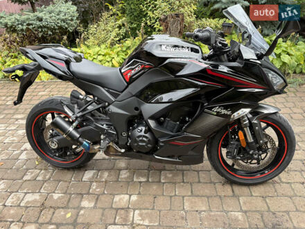 Кавасаки Z 1000SX 2024 в Белой Церкве на Automoto.ua Черный Кавасаки Z 1000SX, объемом двигателя 1 л и пробегом 9 тыс. км за 14900 $, фото 1 на Automoto.ua