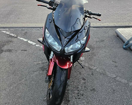 Красный Кавасаки Z 1000SX, объемом двигателя 1 л и пробегом 36 тыс. км за 7500 $, фото 4 на Automoto.ua