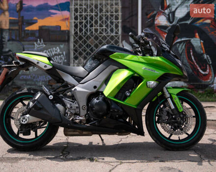 Кавасаки Z 1000SX, объемом двигателя 0 л и пробегом 26 тыс. км за 8300 $, фото 11 на Automoto.ua