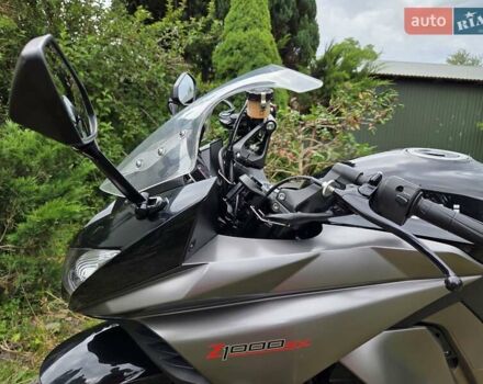 Кавасаки Z 1000SX, объемом двигателя 1 л и пробегом 38 тыс. км за 9500 $, фото 7 на Automoto.ua