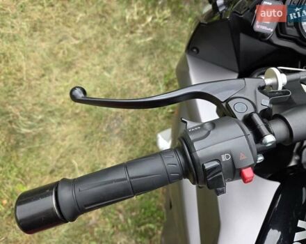 Кавасаки Z 1000SX, объемом двигателя 1 л и пробегом 38 тыс. км за 9500 $, фото 12 на Automoto.ua