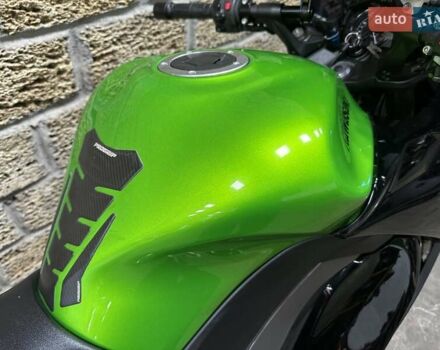 Кавасаки Z 1000SX, объемом двигателя 0 л и пробегом 12 тыс. км за 8900 $, фото 5 на Automoto.ua