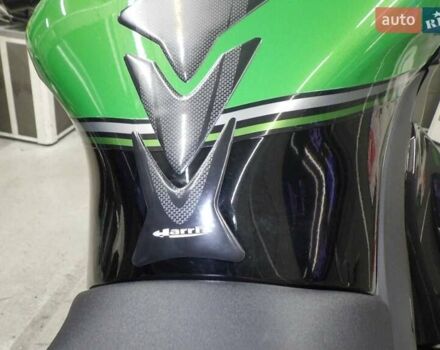 Кавасакі Z 1000SX, об'ємом двигуна 0 л та пробігом 27 тис. км за 9800 $, фото 3 на Automoto.ua