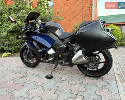 Кавасаки Z 1000SX, объемом двигателя 1 л и пробегом 22 тыс. км за 10800 $, фото 3 на Automoto.ua