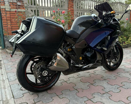 Кавасаки Z 1000SX, объемом двигателя 1 л и пробегом 22 тыс. км за 10800 $, фото 6 на Automoto.ua