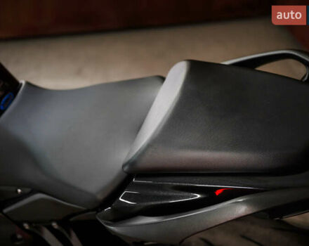Кавасакі Z 1000SX, об'ємом двигуна 1 л та пробігом 19 тис. км за 12500 $, фото 12 на Automoto.ua