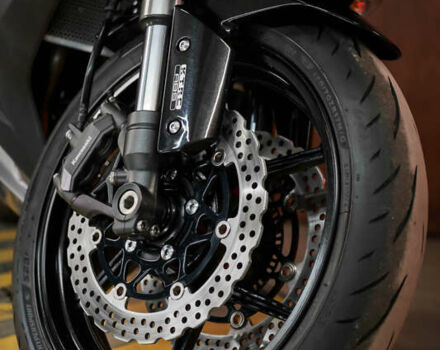 Кавасакі Z 1000SX, об'ємом двигуна 1 л та пробігом 19 тис. км за 12500 $, фото 15 на Automoto.ua