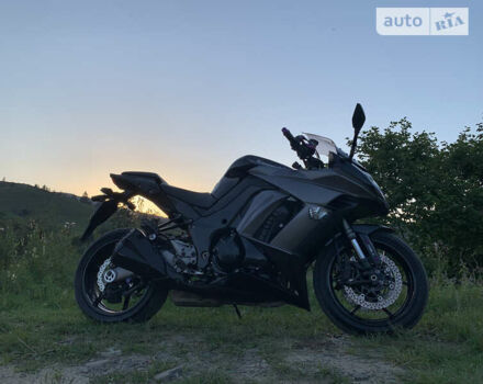 Кавасакі Z 1000SX, об'ємом двигуна 1 л та пробігом 27 тис. км за 3999 $, фото 22 на Automoto.ua