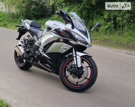 Сірий Кавасакі Z 1000SX, об'ємом двигуна 1 л та пробігом 7 тис. км за 13600 $, фото 3 на Automoto.ua