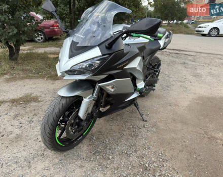 Сірий Кавасакі Z 1000SX, об'ємом двигуна 1 л та пробігом 32 тис. км за 12500 $, фото 2 на Automoto.ua
