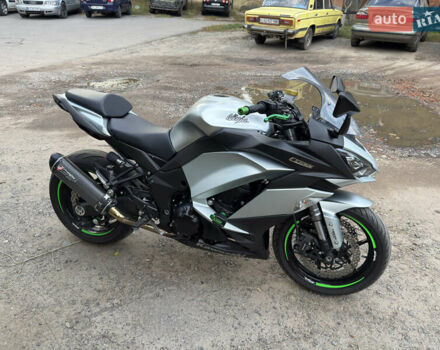 Сірий Кавасакі Z 1000SX, об'ємом двигуна 1 л та пробігом 32 тис. км за 12500 $, фото 1 на Automoto.ua