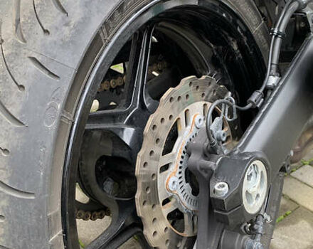 Зелений Кавасакі Z 1000SX, об'ємом двигуна 1.04 л та пробігом 26 тис. км за 11000 $, фото 10 на Automoto.ua