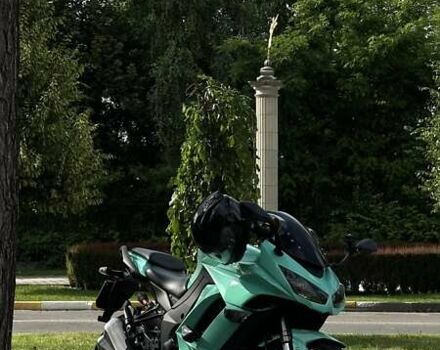 Зелений Кавасакі Z 1000SX, об'ємом двигуна 0 л та пробігом 25 тис. км за 11000 $, фото 2 на Automoto.ua