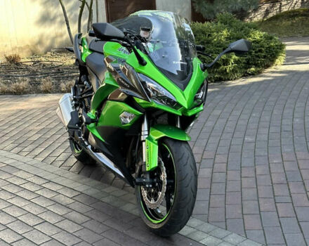 Зелений Кавасакі Z 1000SX, об'ємом двигуна 1 л та пробігом 5 тис. км за 14300 $, фото 44 на Automoto.ua