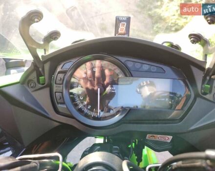 Зелений Кавасакі Z 1000SX, об'ємом двигуна 1.04 л та пробігом 30 тис. км за 9700 $, фото 13 на Automoto.ua