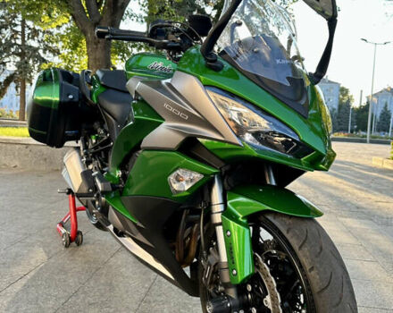 Зелений Кавасакі Z 1000SX, об'ємом двигуна 1.04 л та пробігом 3 тис. км за 14500 $, фото 4 на Automoto.ua
