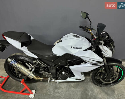 Кавасаки Z 300, объемом двигателя 0.25 л и пробегом 20 тыс. км за 3700 $, фото 4 на Automoto.ua