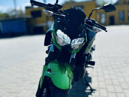 Кавасаки Z 400 2021 в Хмельницком на Automoto.ua Черный Кавасаки Z 400, объемом двигателя 0.4 л и пробегом 4 тыс. км за 5500 $, фото 1 на Automoto.ua