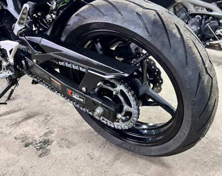 Кавасаки Z 400, объемом двигателя 0.4 л и пробегом 21 тыс. км за 5000 $, фото 7 на Automoto.ua