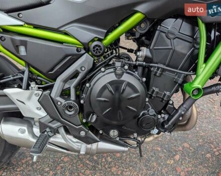Білий Кавасакі Z 650, об'ємом двигуна 0.65 л та пробігом 7 тис. км за 7299 $, фото 9 на Automoto.ua