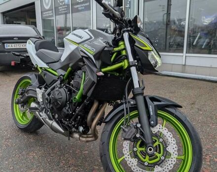 Білий Кавасакі Z 650, об'ємом двигуна 0.65 л та пробігом 7 тис. км за 7299 $, фото 3 на Automoto.ua