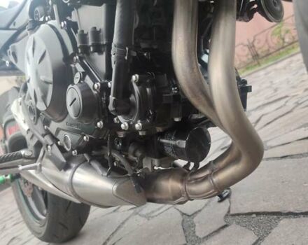 Черный Кавасаки Z 650, объемом двигателя 0.65 л и пробегом 3 тыс. км за 6600 $, фото 5 на Automoto.ua