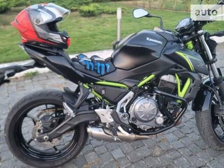 Кавасакі Z 650 2017 у Рівному на Automoto.ua Чорний Кавасакі Z 650, об'ємом двигуна 0.65 л та пробігом 36 тис. км за 6300 $, фото 1 на Automoto.ua