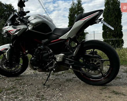 Кавасаки Z 650, объемом двигателя 0.65 л и пробегом 6 тыс. км за 7800 $, фото 5 на Automoto.ua